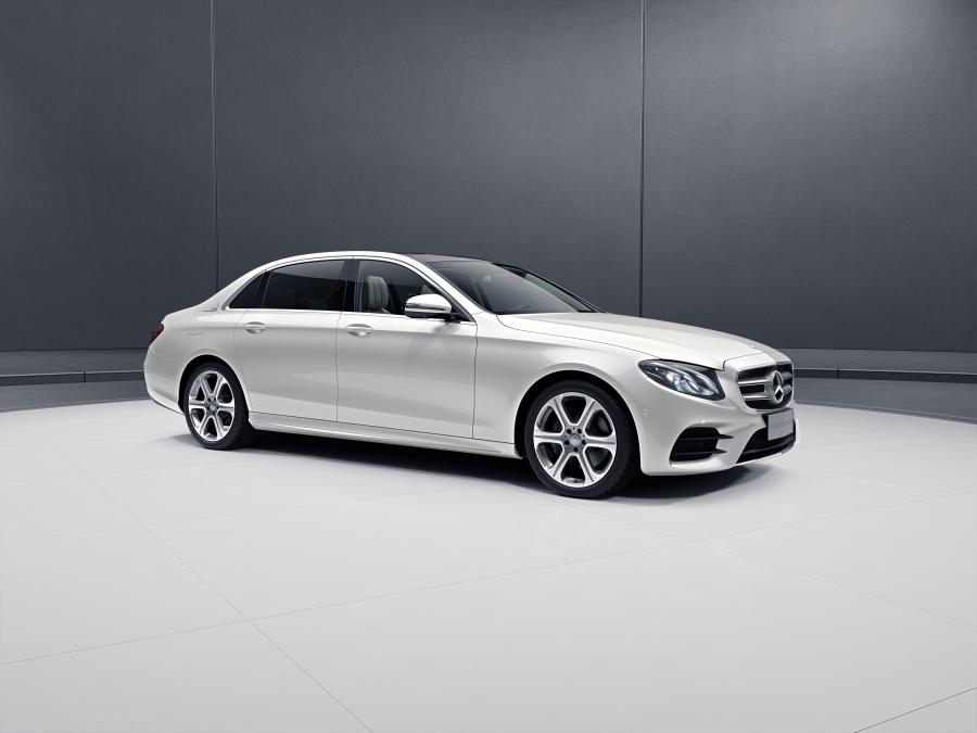 Mercedes-Benz E300 L AMG Line (CN) '2016